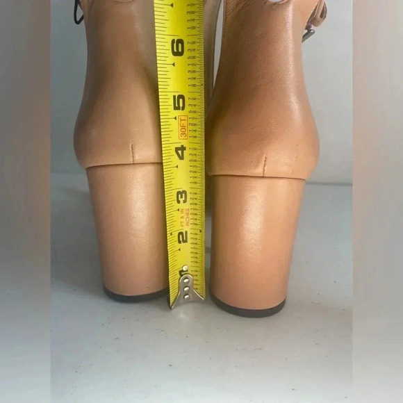 Stuart Weitzman Nearly nude Sandal Block Heel Strappy Heels Like New Size 12 - Picture 13 of 16